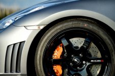 2015-nissan-gt-r-nismo-wheels-03.jpg