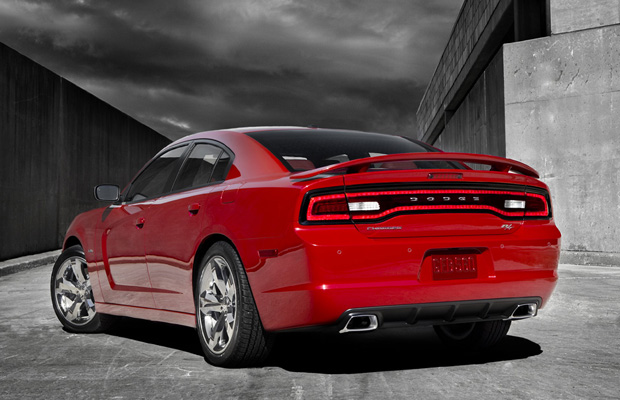 1010charger2.jpg