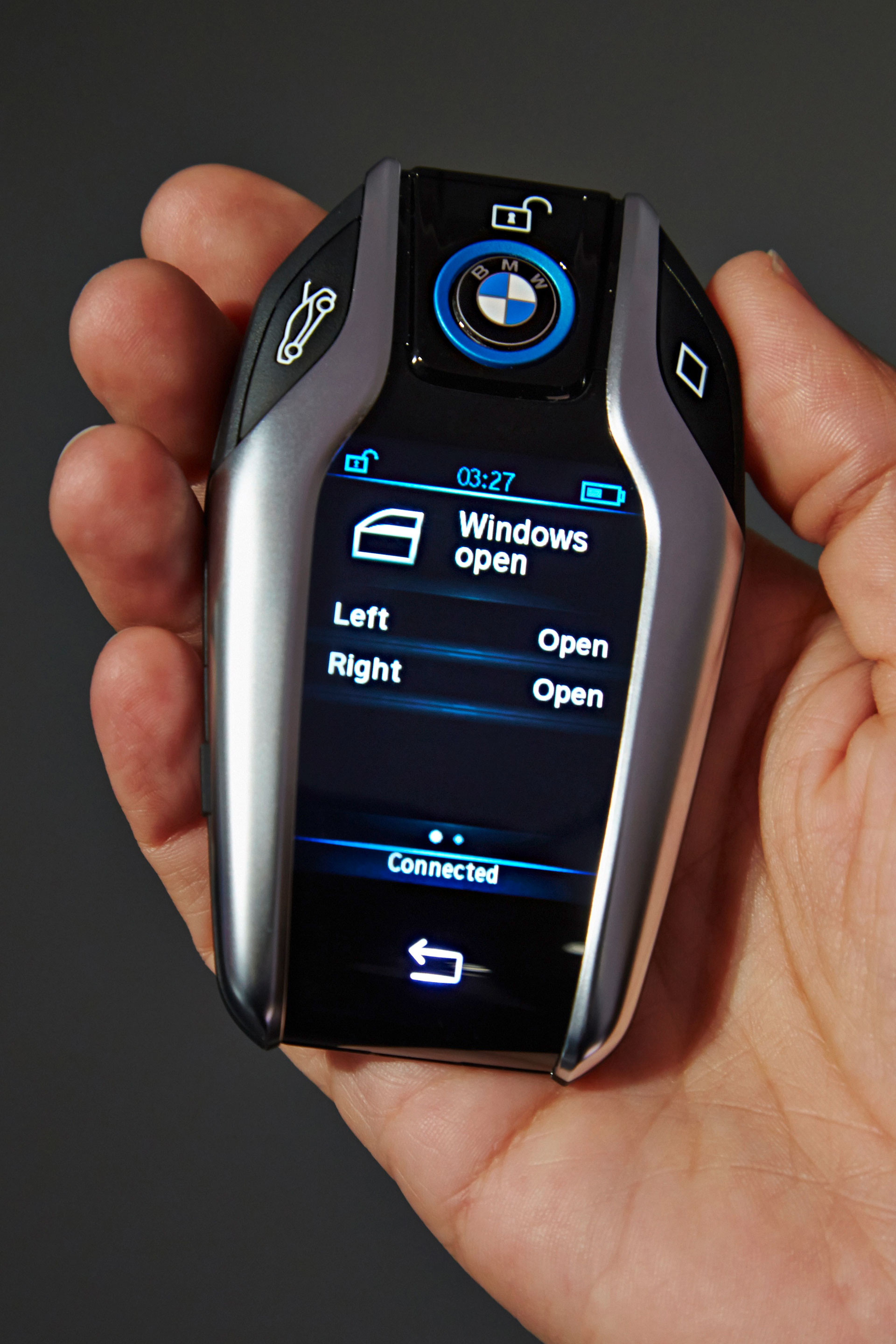 BMW’s New Key Fob With LCD Display