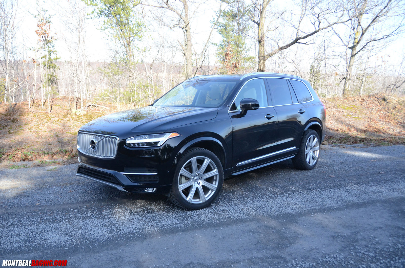 2016-Volvo-XC90-05.jpg