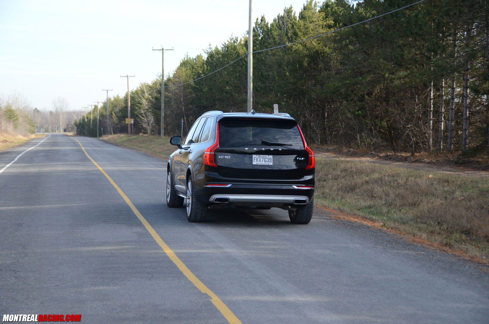 2016-Volvo-XC90-35.jpg