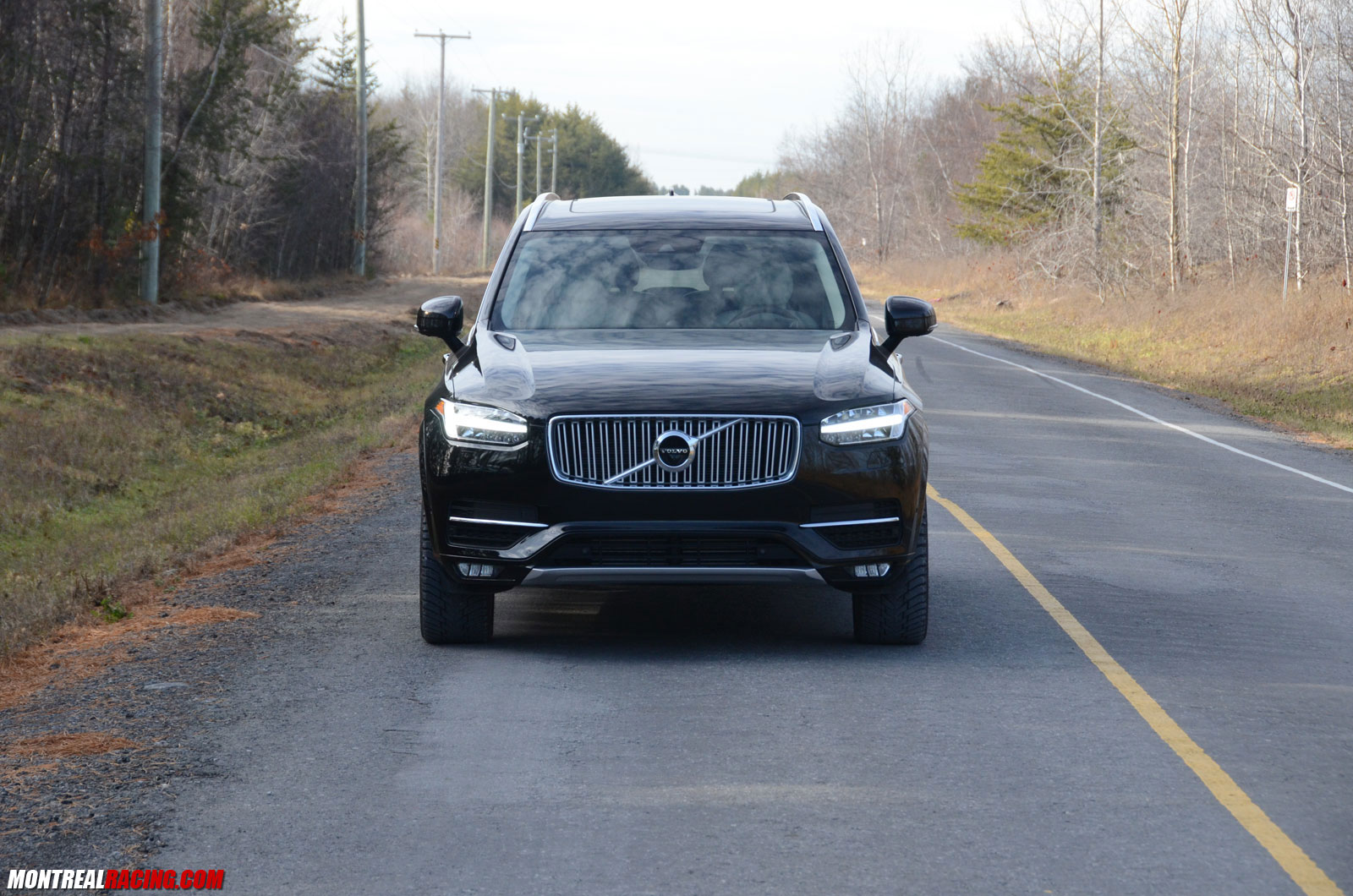 2016-Volvo-XC90-43.jpg