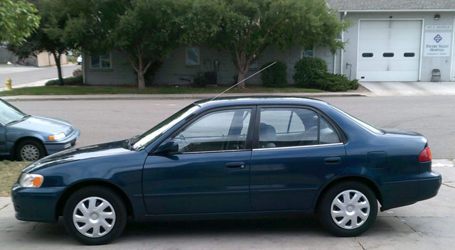 2001-toyota-corolla1.jpg