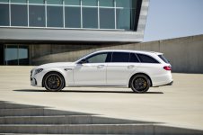 2018-mercedes-benz-e-class_100590860_m.jpg