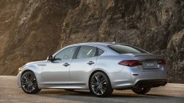 2016_infiniti_q70_premium_select_edition_09.jpg