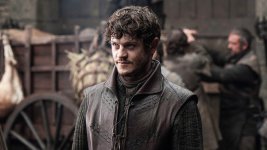 Ramsay-Bolton-Game-of-Thrones-1-e1463593887837.jpg