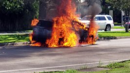 Toyota-RAV4-caught-fire.jpg