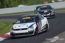 pwc-canadian-tire-motorsport-park-2015-26-rains-racing-volkswagen-jetta-gli-mike-taylor.jpg