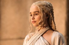 Emilia-Clarke-as-Daenerys-Targaryen-in-Game-of-Thrones.jpg