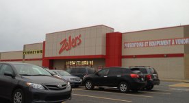 Zellers_Brossard,_QC_2_(8272612737).jpg