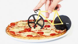 bicycle-pizza-cutter-1.jpg