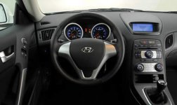 hyundai-genesis-2011-08.jpg