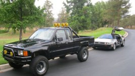 1984-toyota-pickup-4x4-back-to-the-future.jpg